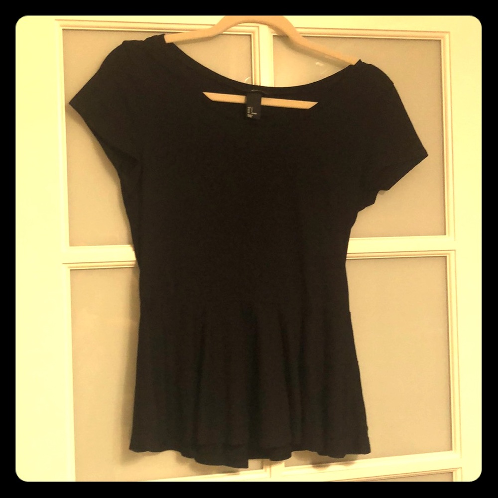 NEW! Black Short Sleeve Top